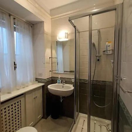 Vatican Giorgi Apartment *